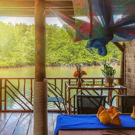 Mangroves & More @ Cambodia سيهانوكفيل المظهر الخارجي الصورة